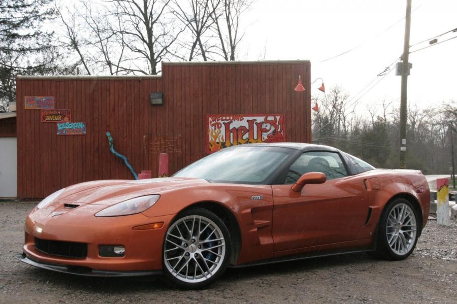  Chevrolet Corvette ZR1 2009 года  (фото 166 из 290)